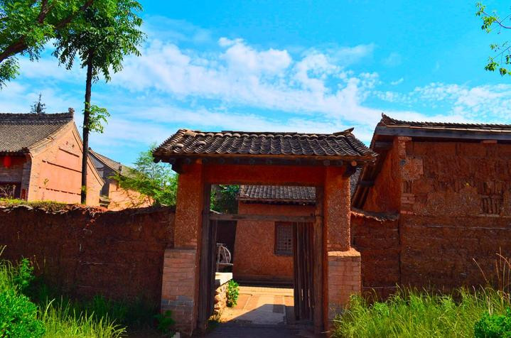 ‘BJL平台集团’要面子却丢了里子特朗普“赌博式外交”还能走多远?(图4) BJL平台集团